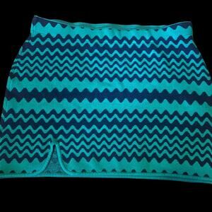 Urban Outfitters Green & Black Zig-Zag Knit Mini Skirt, Size M